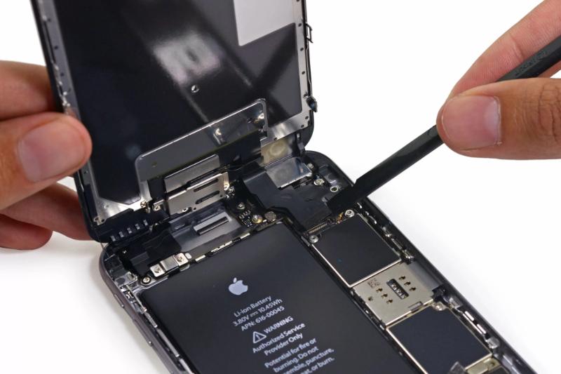 Service Reparasi iPhone 6/6S/6S Plus